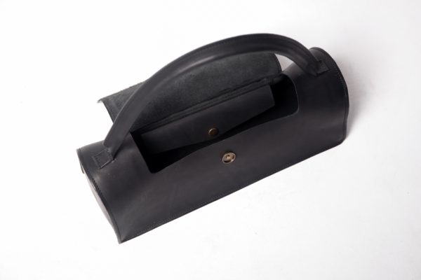 garda_black_3